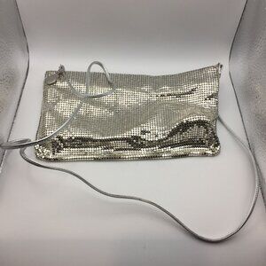 Vintage Whiting & Davis Silver Mesh Purse Bag Handbag Evening Prom Formal